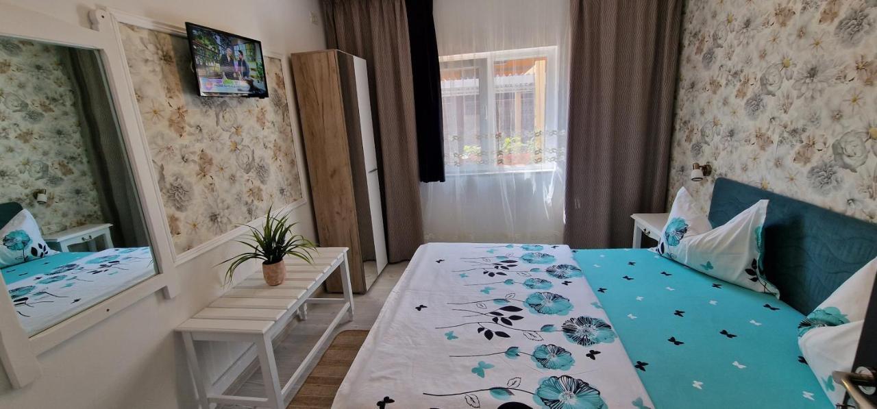 Casa Sebastian Hotel Costinesti Kamer foto